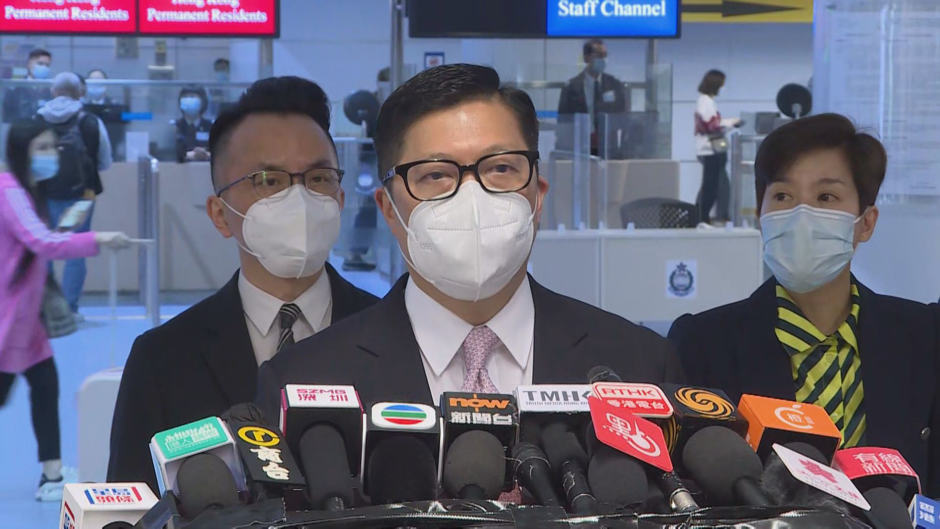 鄧炳強：會與內地商討簡化健康申報安排