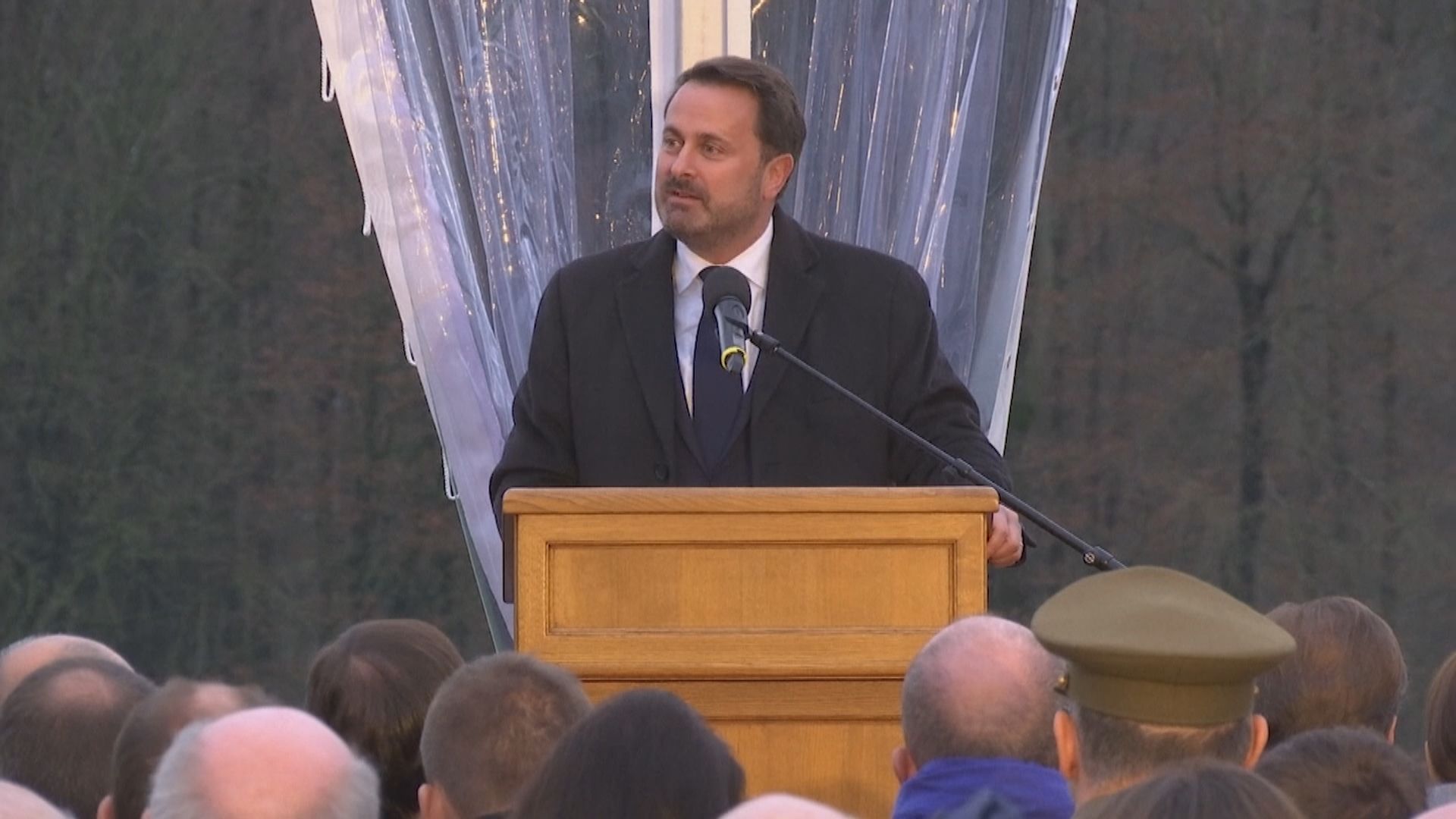 盧森堡首相貝特爾染疫需入院接受觀察