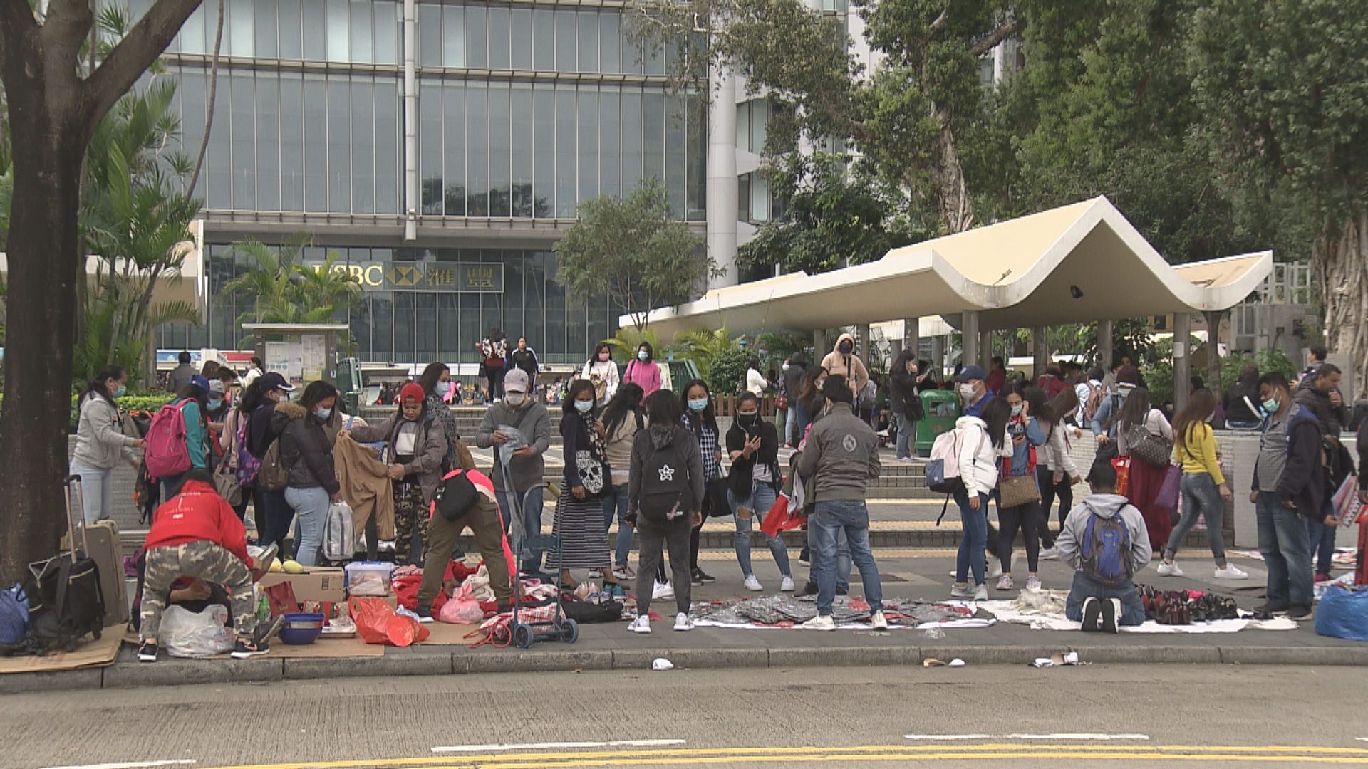 羅致光：解決「外傭荒」未見曙光