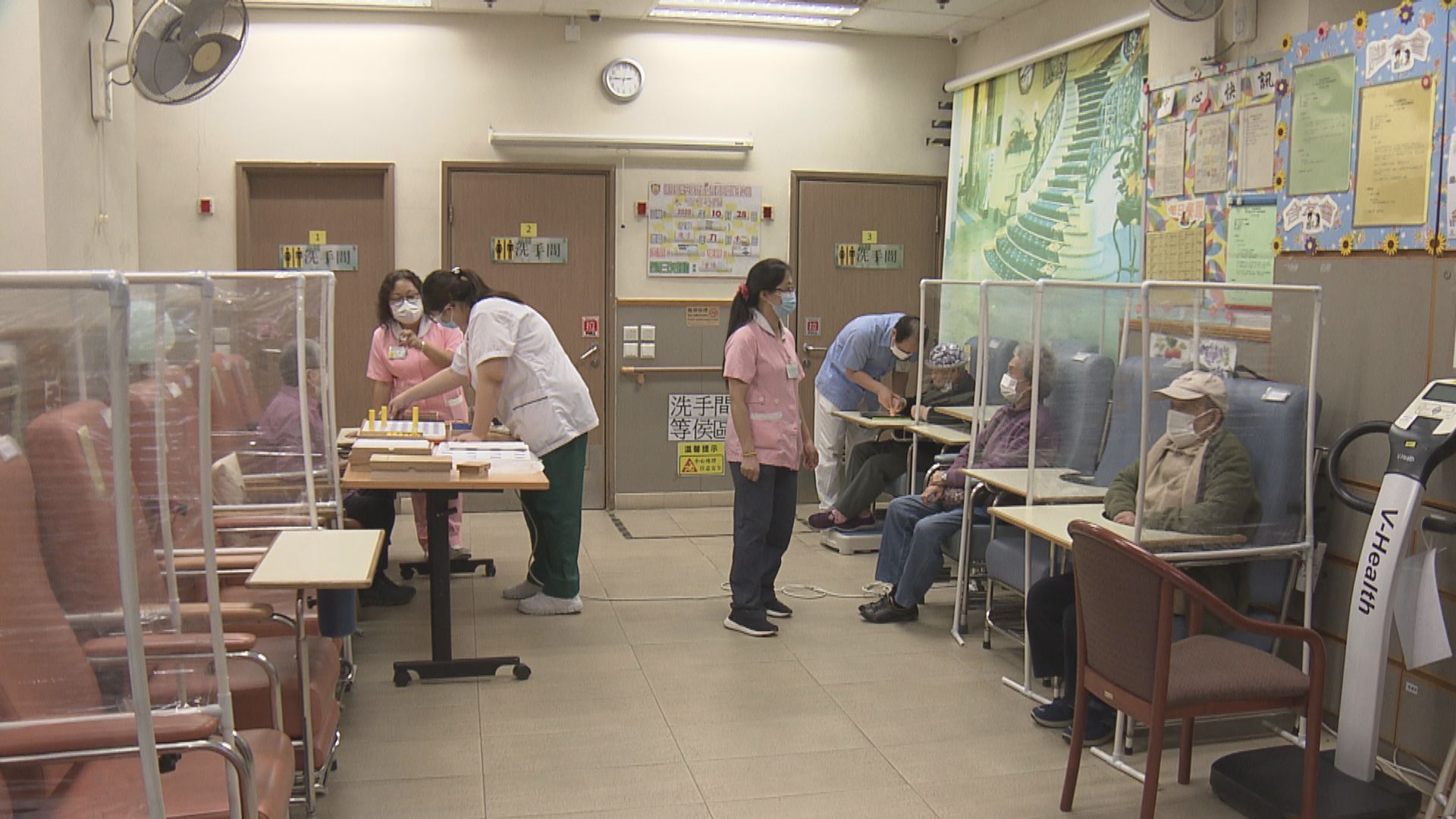 政府明年第二季額外輸入三千護理員　准資助院舍輸入毋須經勞顧會審批