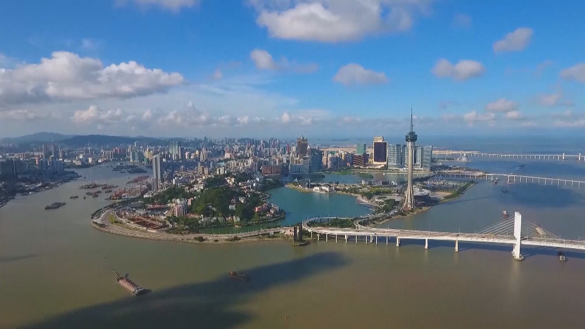 澳門預計明年公共財政轉虧為盈 繼續向市民派錢