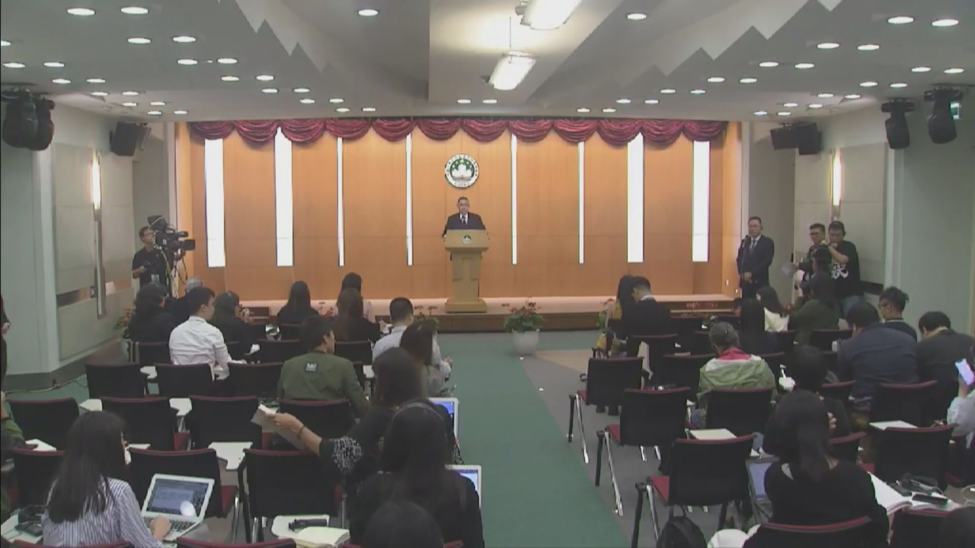 澳門永久居民獲一萬元　非永久居民獲六千元