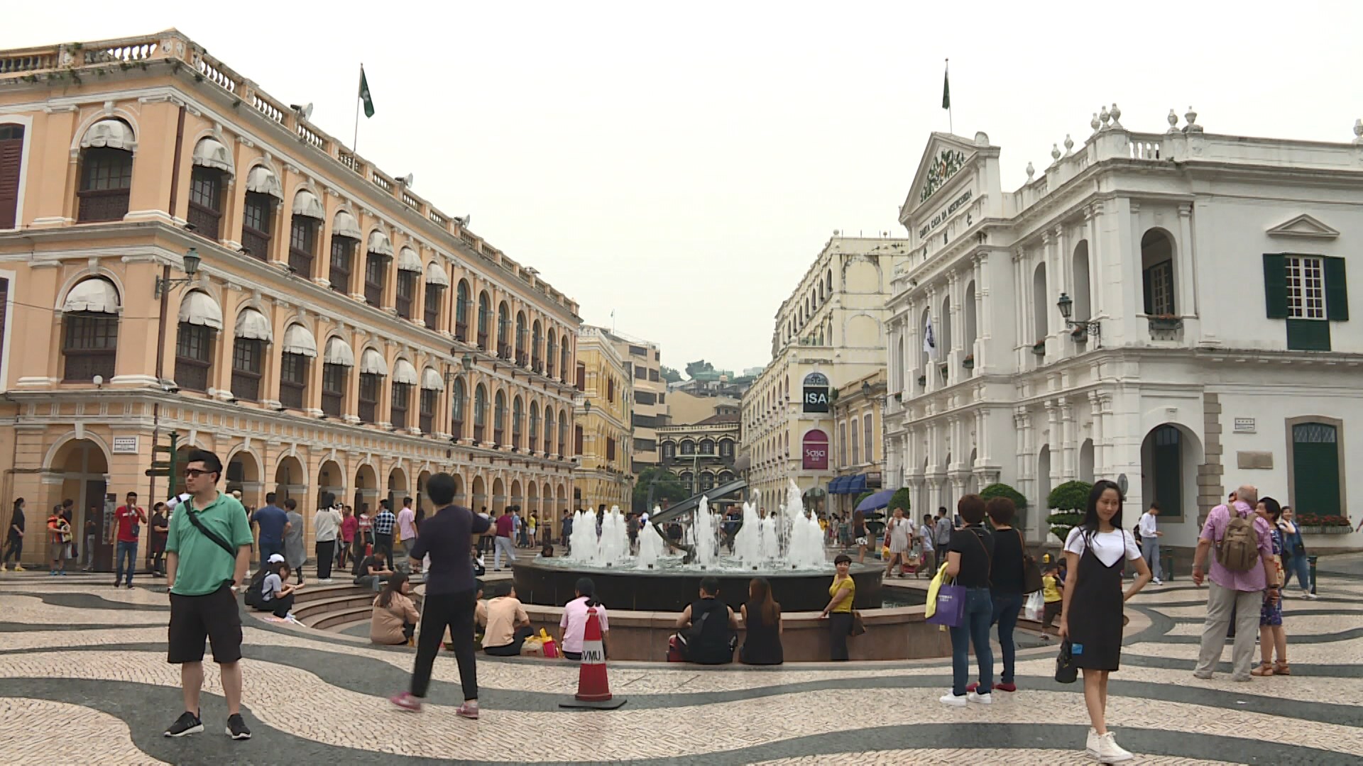 澳門11月博彩收入按年跌8.5%勝預期