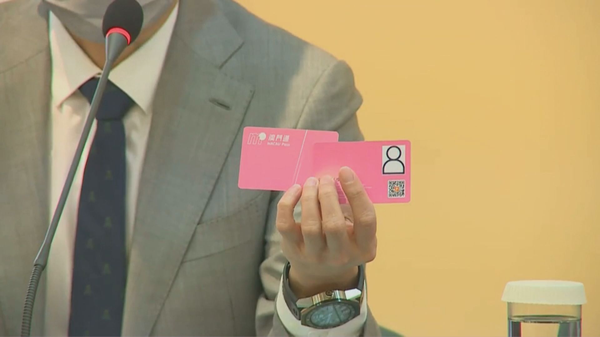 澳門提早下月派現金一萬　另五月推電子消費券振經濟