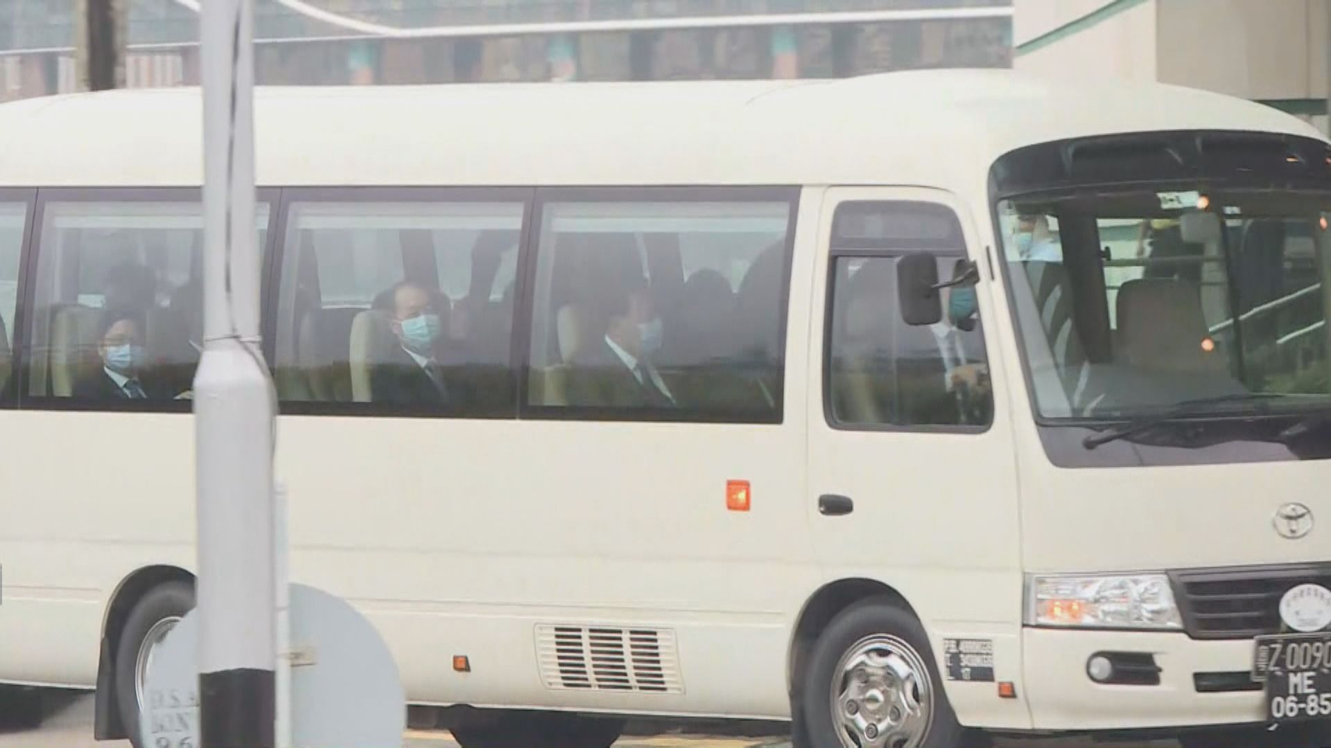 夏寶龍繼續澳門考察行程 到訪政府總部及立法會