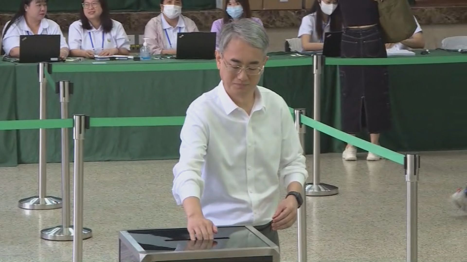 澳門立法會選舉　截至晚上8時直選投票率逾五成一（陳佩彤報道）