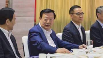 政界人士引述夏寶龍稱 香港澳門都是中央掌上明珠