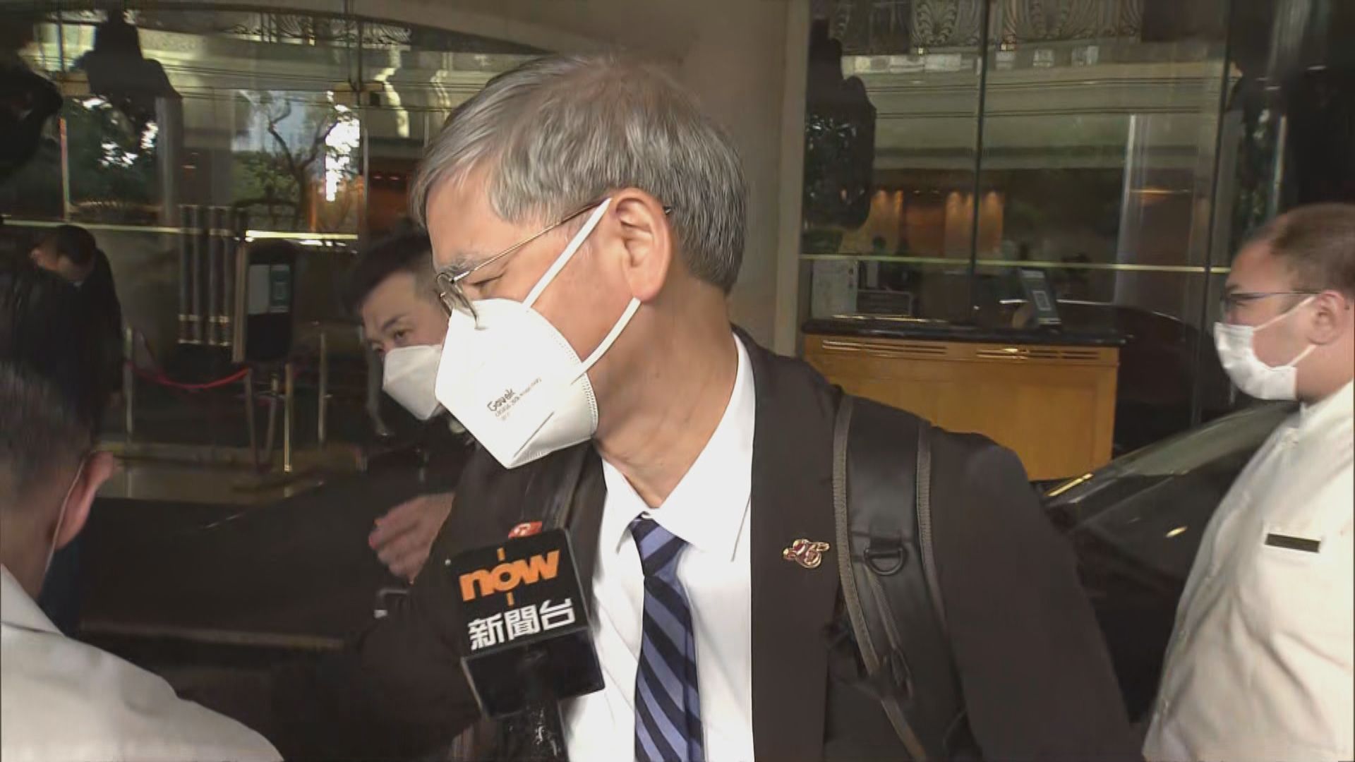 官員陸續到酒店隔離　羅致光：這幾天仍會回辦公室