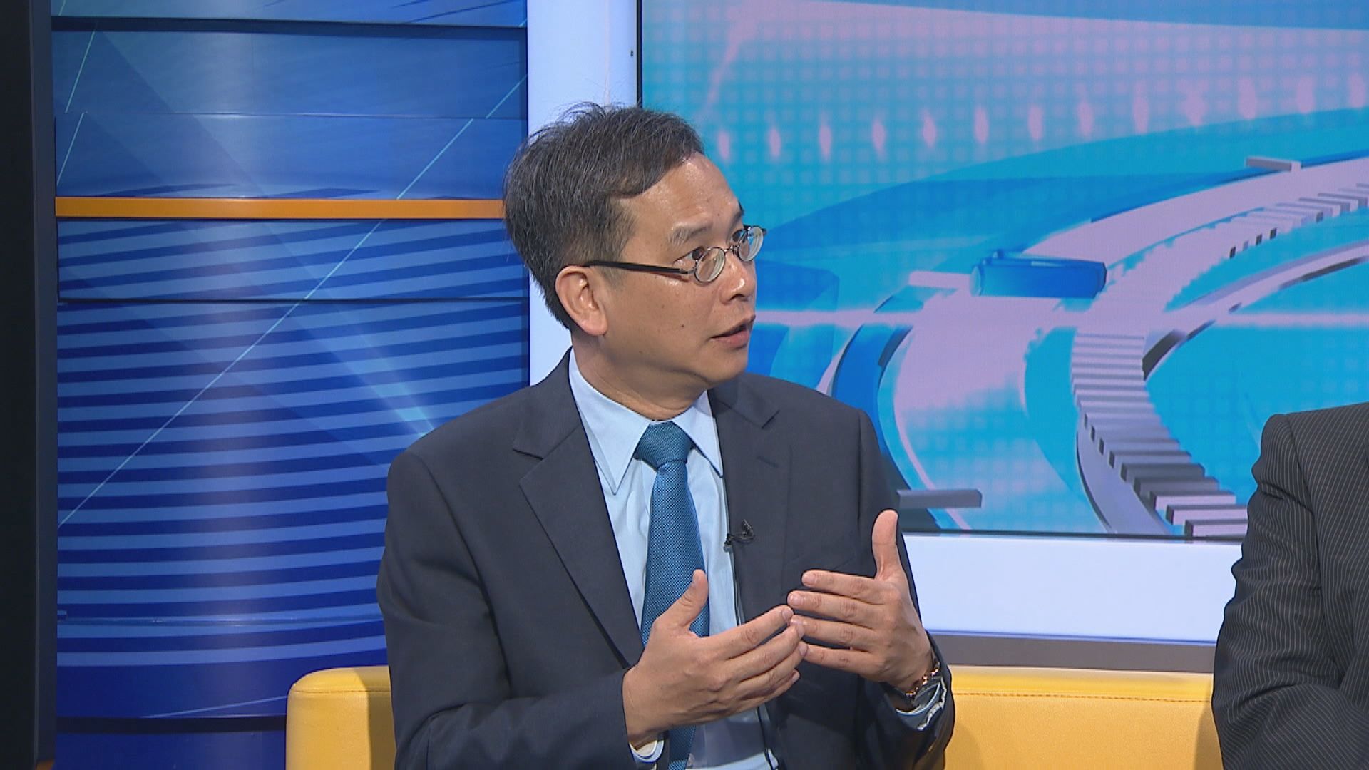 葉建源：楊潤雄不應對教師採取敵視態度