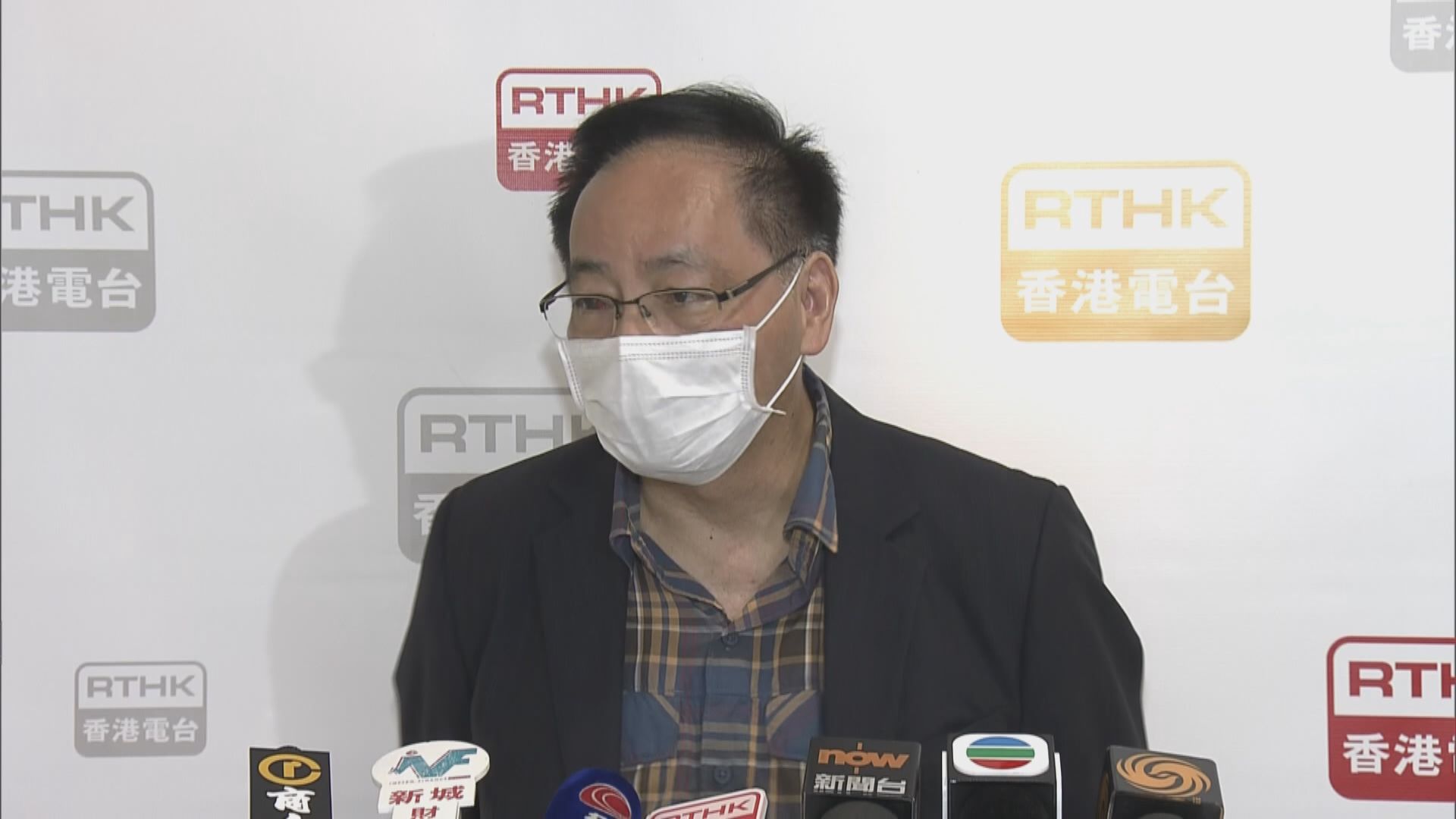 葉國謙：店主有責任確保連儂牆內容合法