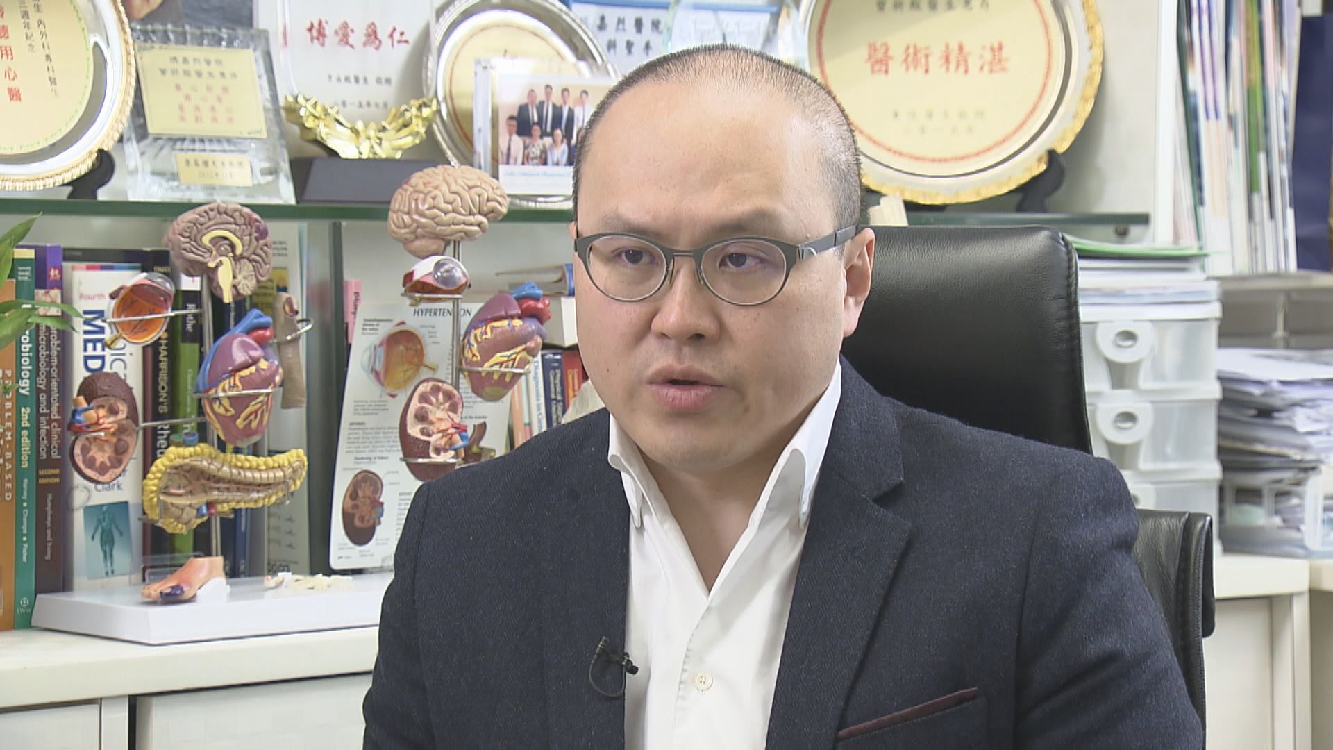 曾祈殷：如非即日做核酸與快測分別不大　建議過關以快測取代