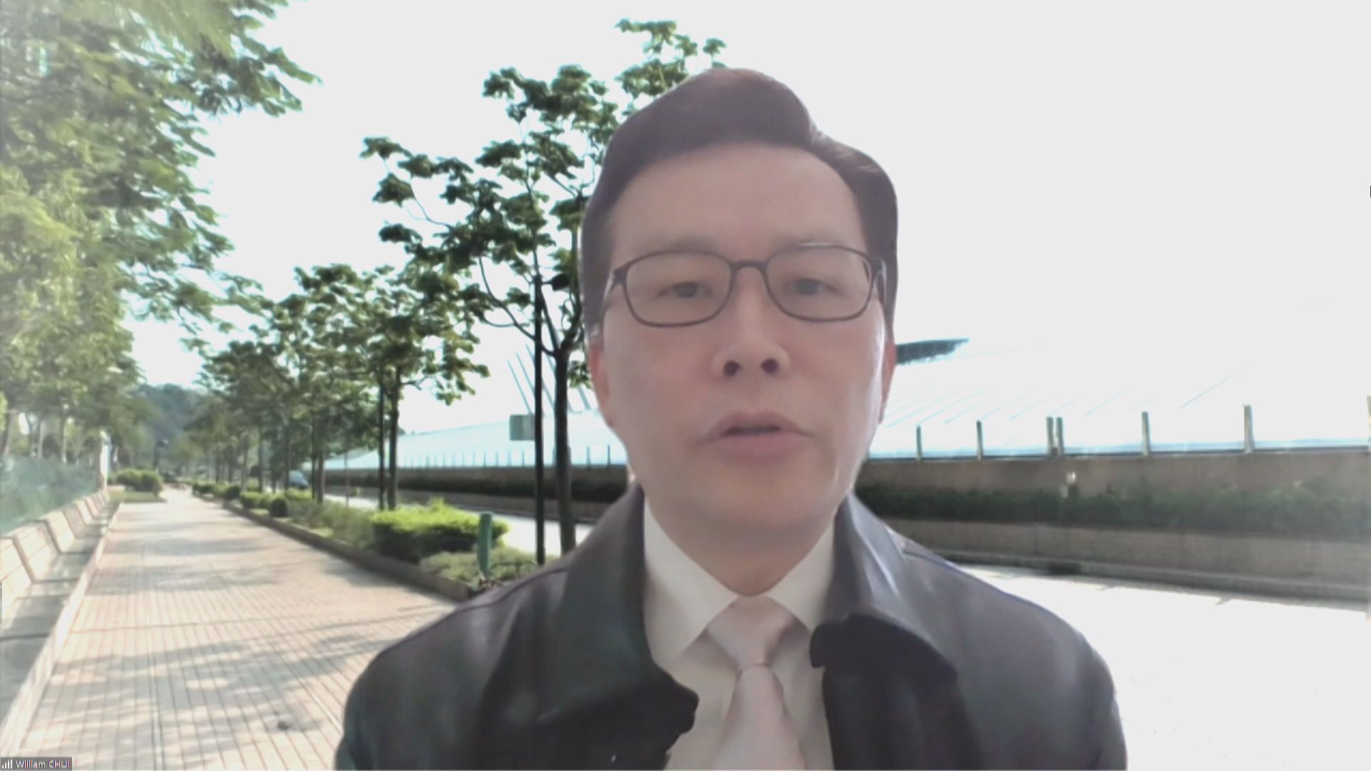 崔俊明估計復必泰出現包裝瑕疵是因生產機器問題