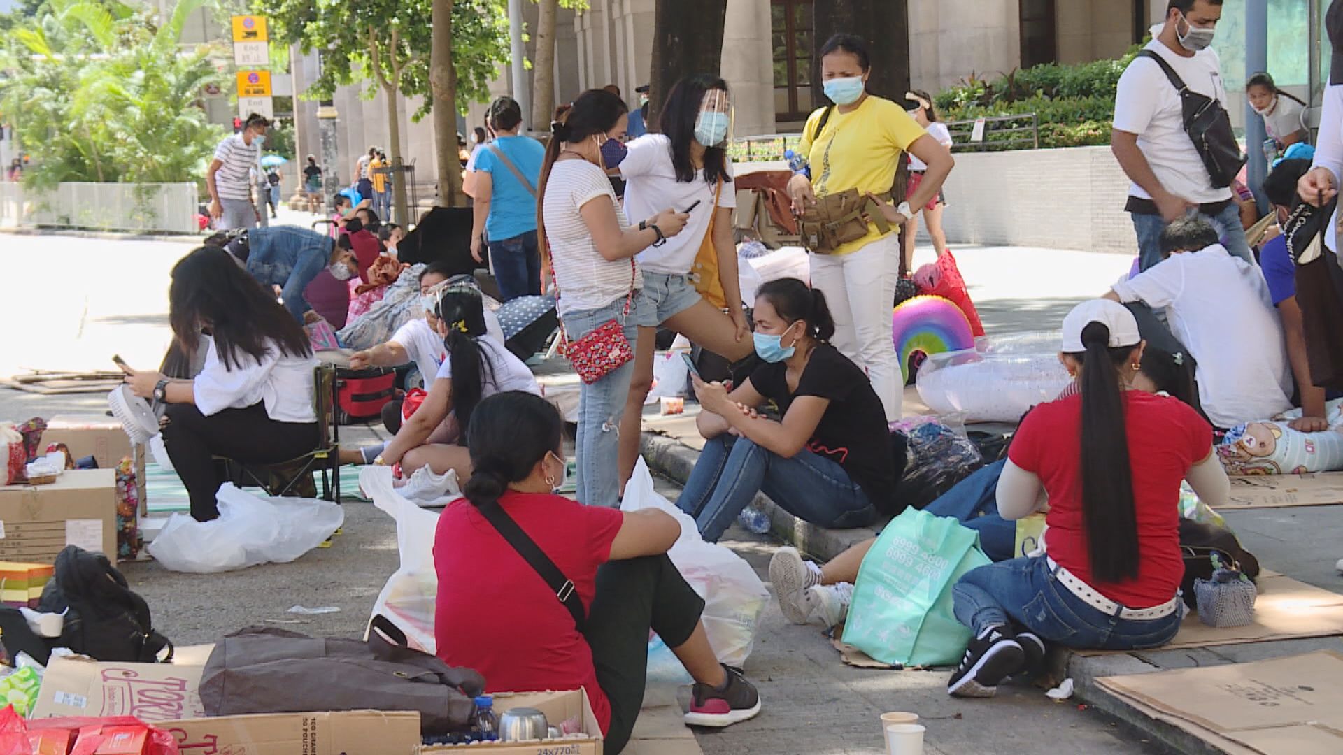 首批外傭預計周三到港　檢疫酒店最快11月才有房間