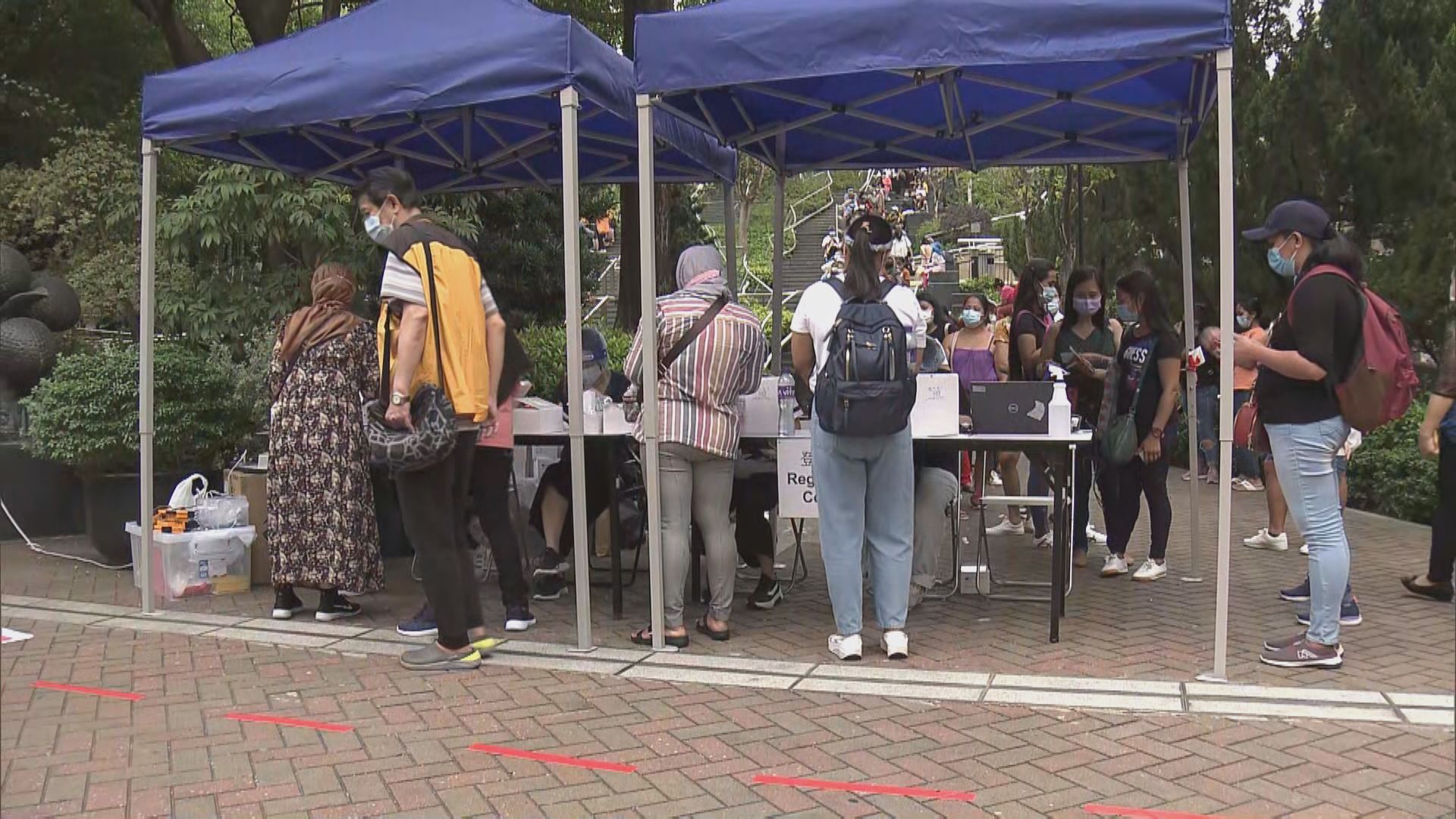 外傭周六起16天內須再次檢測　政府提升檢測名額