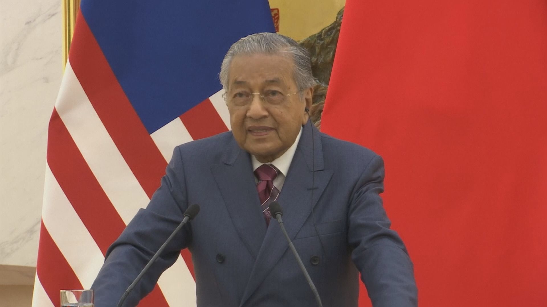 馬哈蒂爾取消東海岸鐵路工程