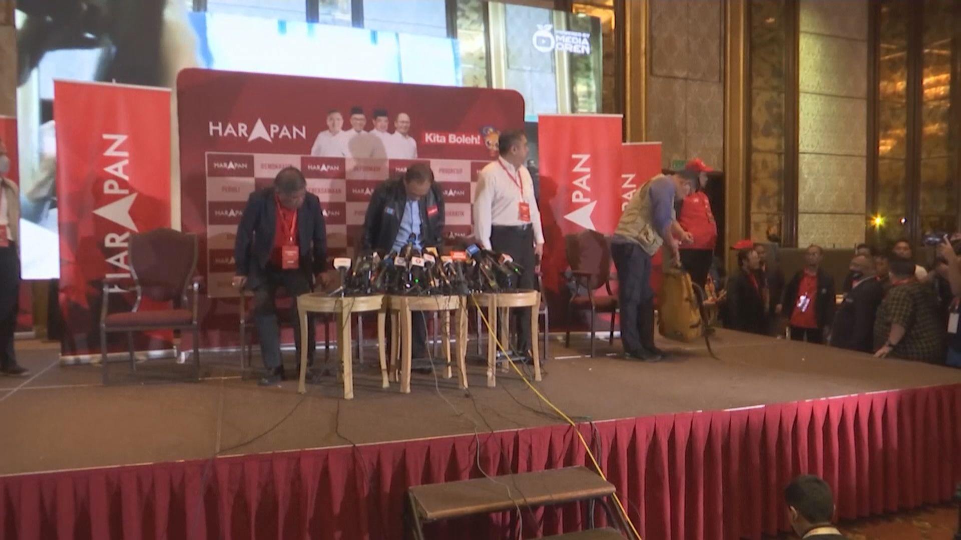 馬來西亞國家王宮要求各陣營周一下午二時前提名總理人選