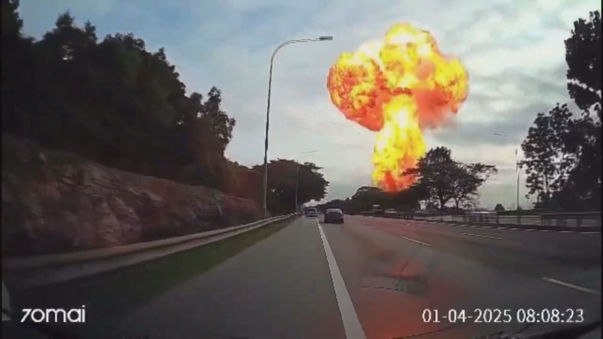 馬來西亞天然氣管爆炸　蘑菇雲烈火衝天112傷