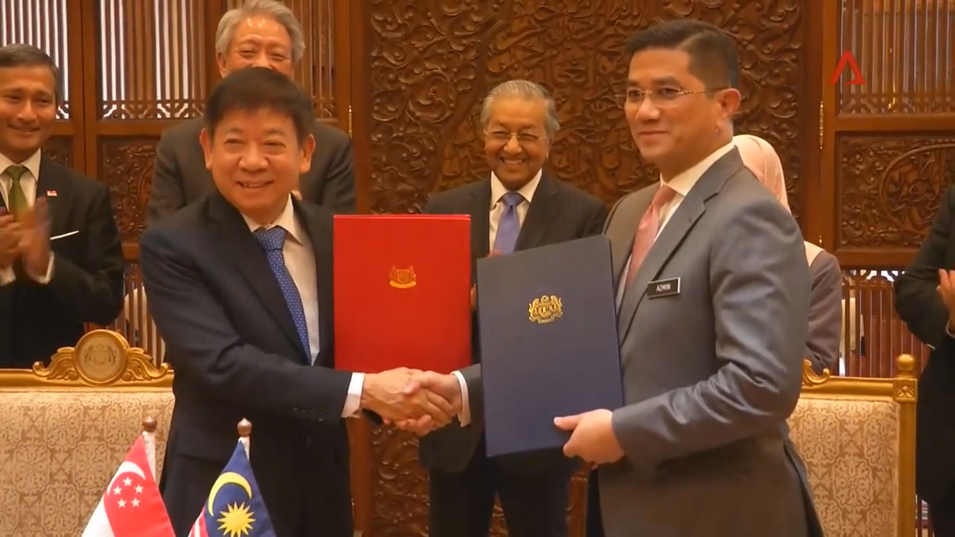 新馬同意將高鐵項目延期兩年