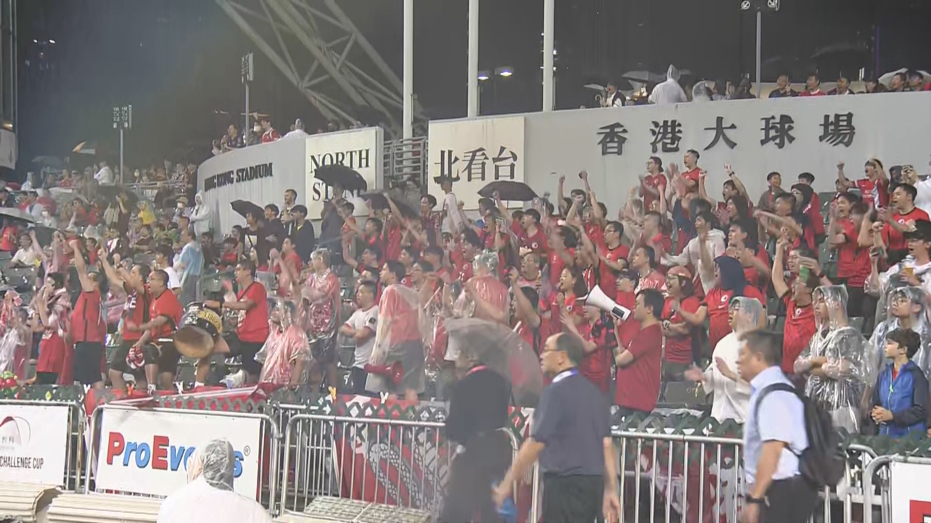 曼聯獲勝球迷都不太收貨　因欠主力球員