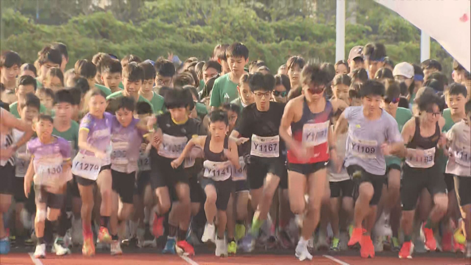 香港馬拉松少年跑於啟德首次進行　吸引過千人參與