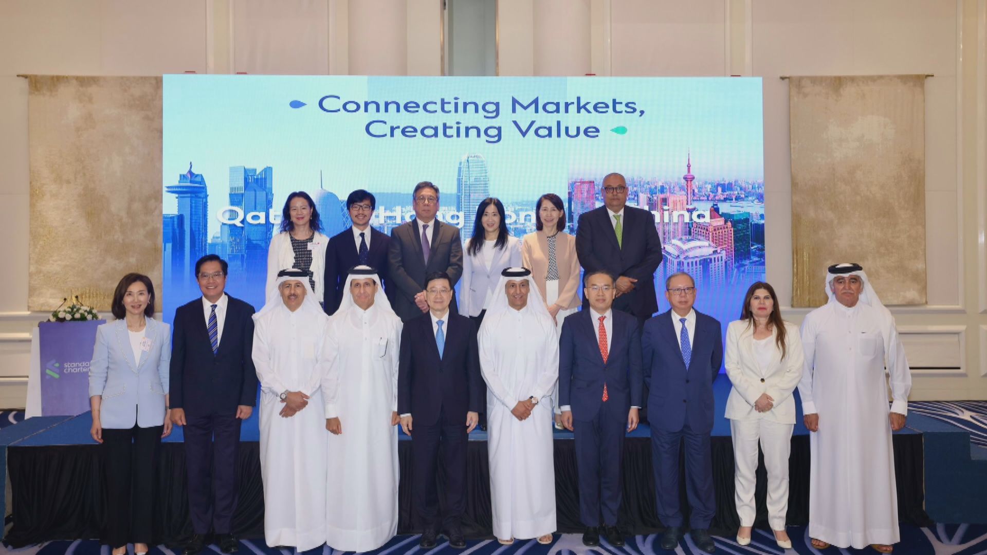 外訪中東｜李家超晤卡塔爾領導人探討雙方合作機遇　就經貿及投資等深入交流