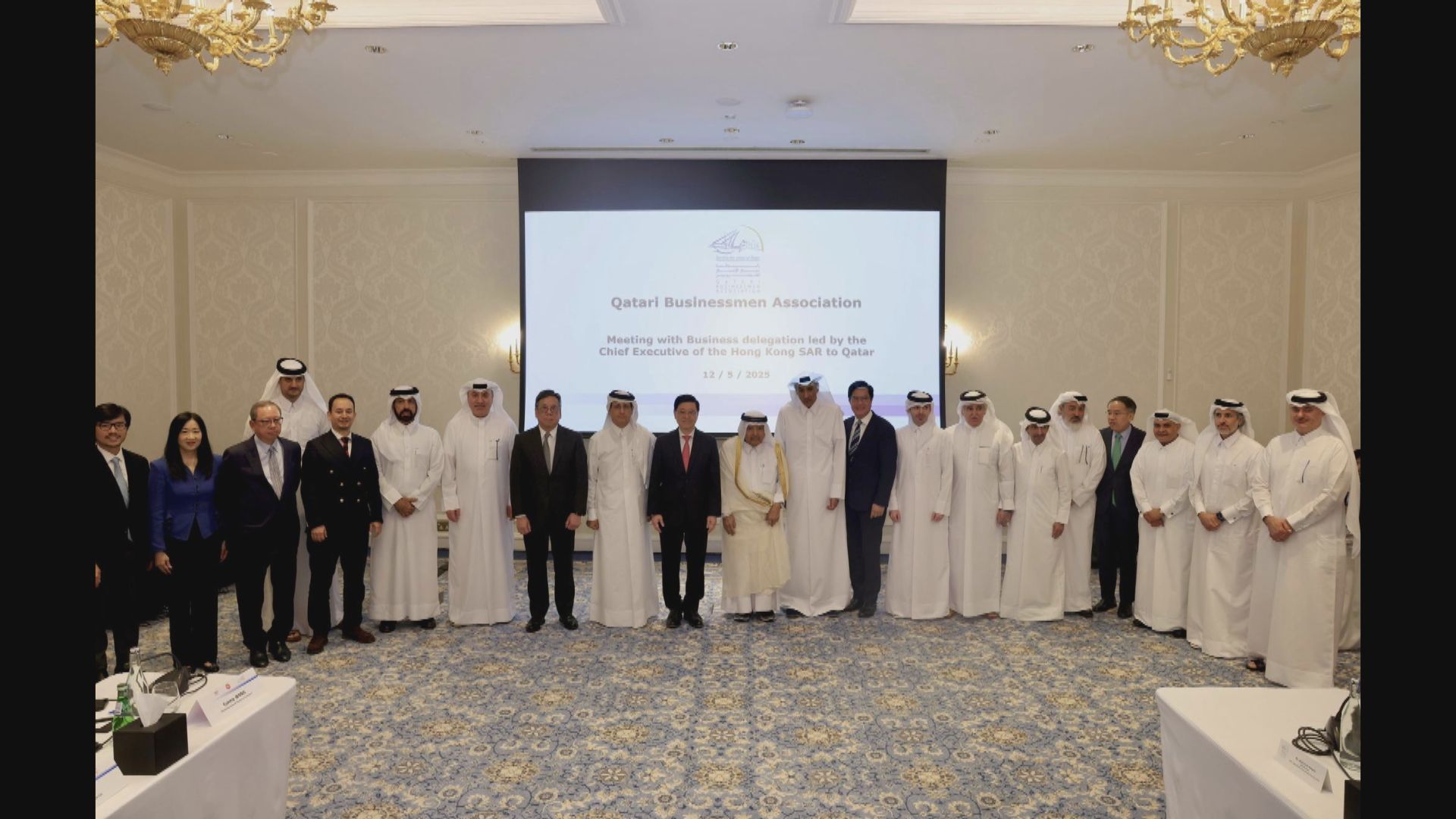 李家超繼續卡塔爾行程　見證隨團企業簽署合作備忘及協議