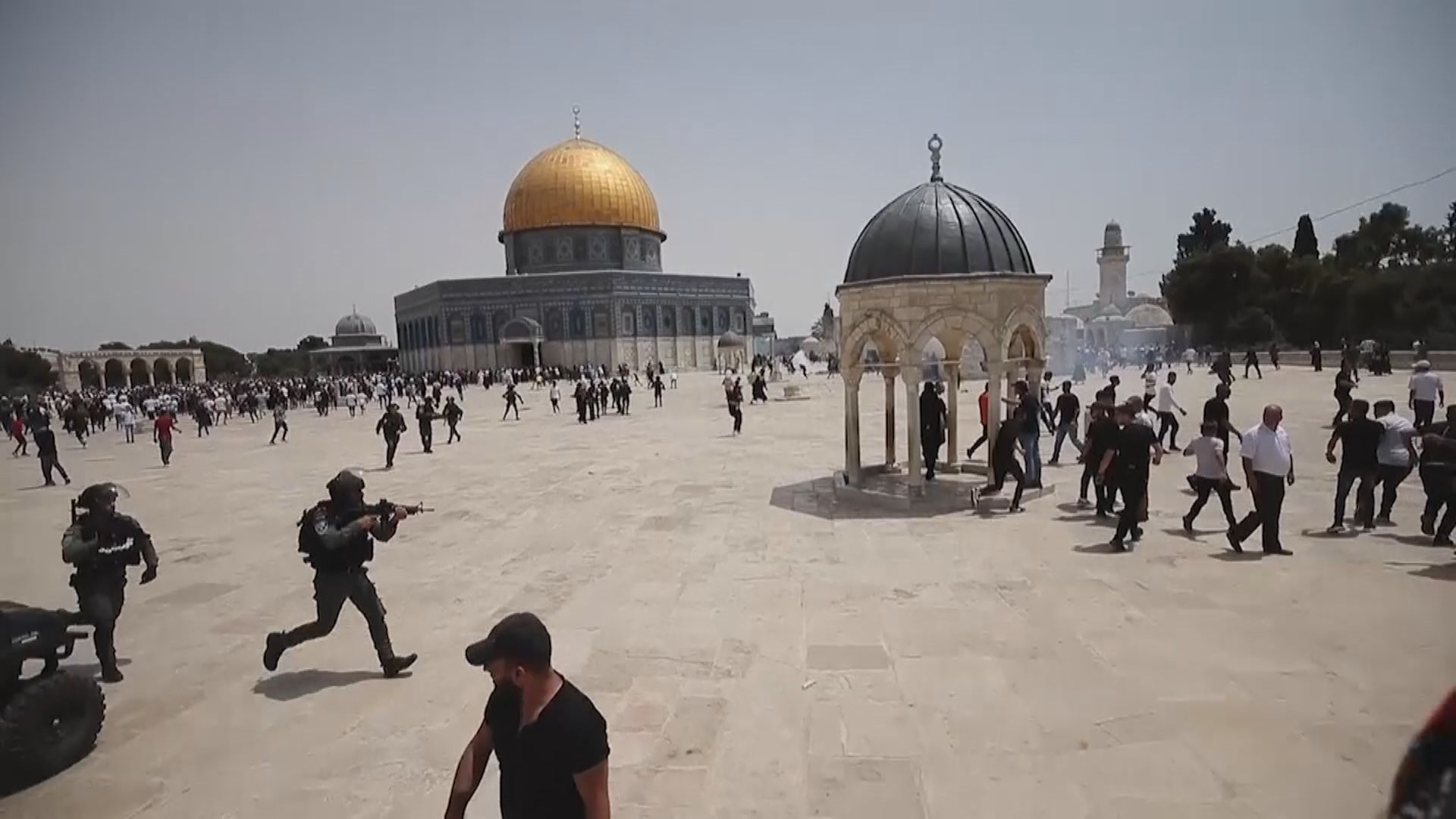 以色列警察和巴勒斯坦民眾再在阿克薩清真寺爆發衝突