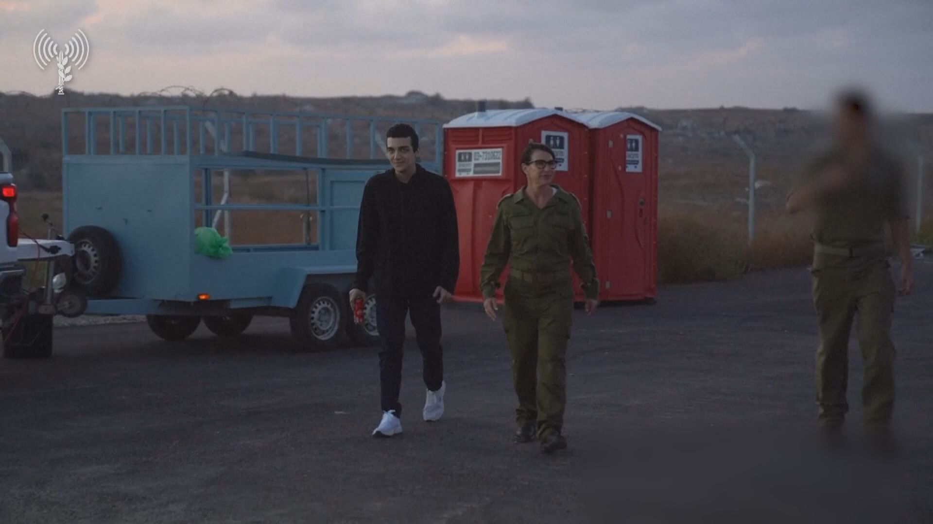 哈馬斯釋放最後一名美籍人質21歲青年亞歷山大