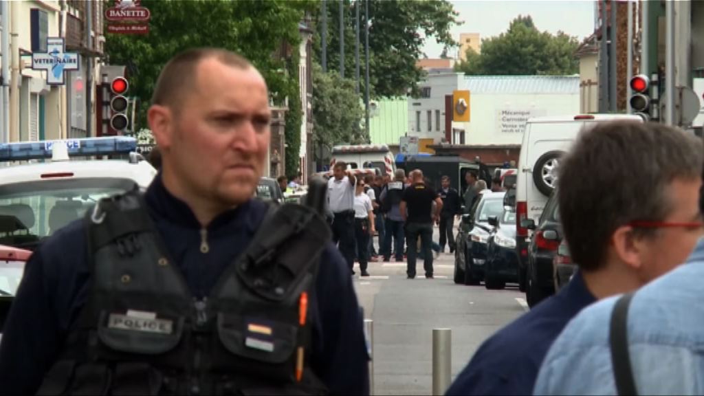 法媒避登施襲者相片免引發英雄效應