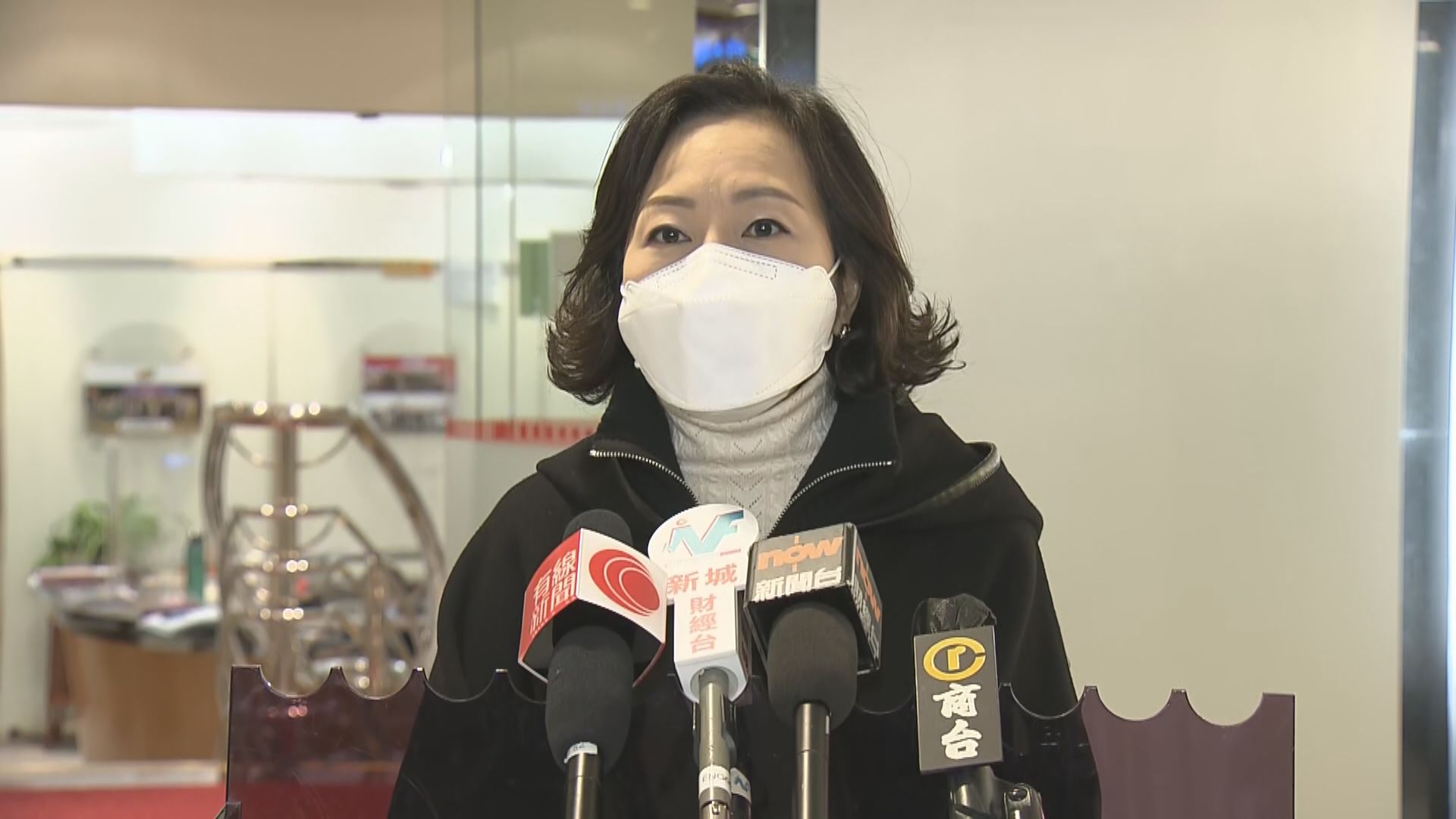 麥美娟：恢復安排香港青年到內地交流實習