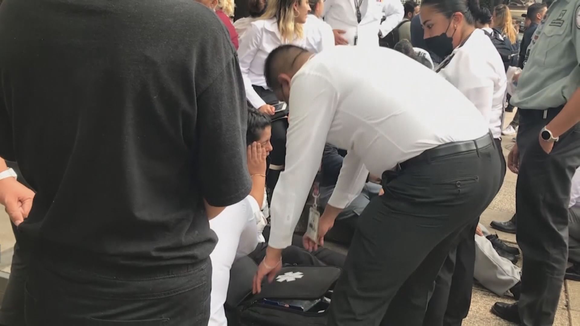 兩場大地震紀念日同日　墨西哥西部7.7級地震至少兩死