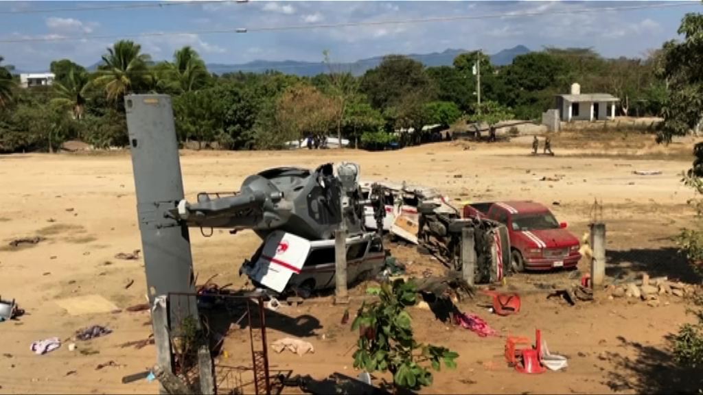 墨西哥接載官員視察災情直升機墜毀