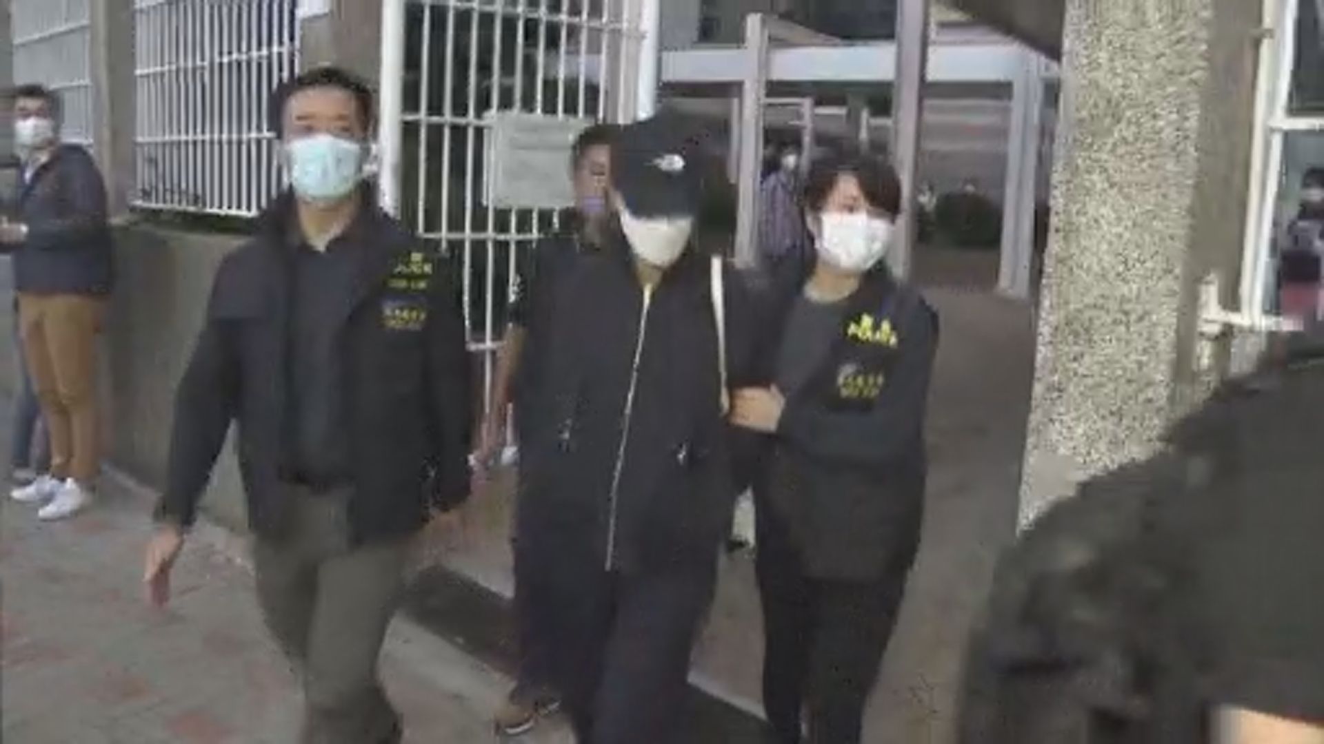 MIRROR演唱會意外　警方拘5人涉嫌欺詐