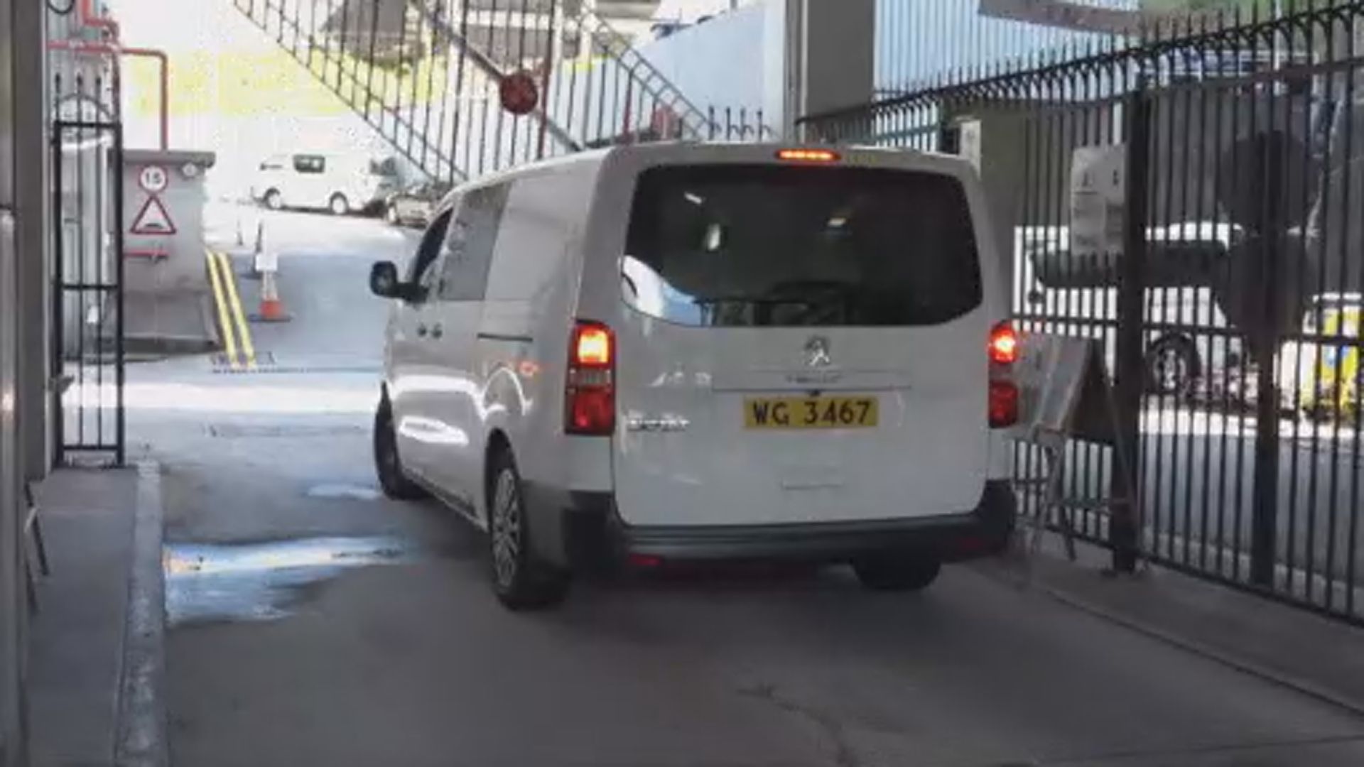 MIRROR演唱會事故　據悉協興隆安裝工人到警署助查