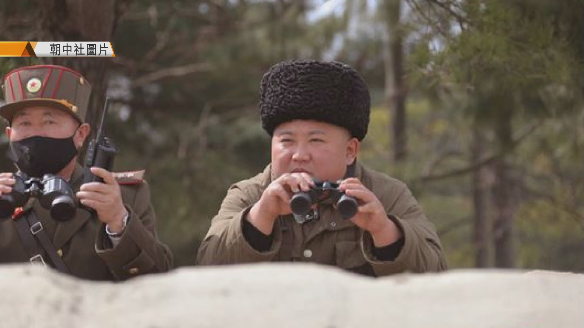 朝中社指金正恩指導炮兵部隊進行訓練