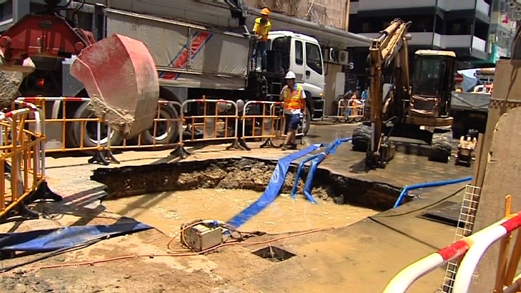 通菜街路陷　料明日下午重開路段