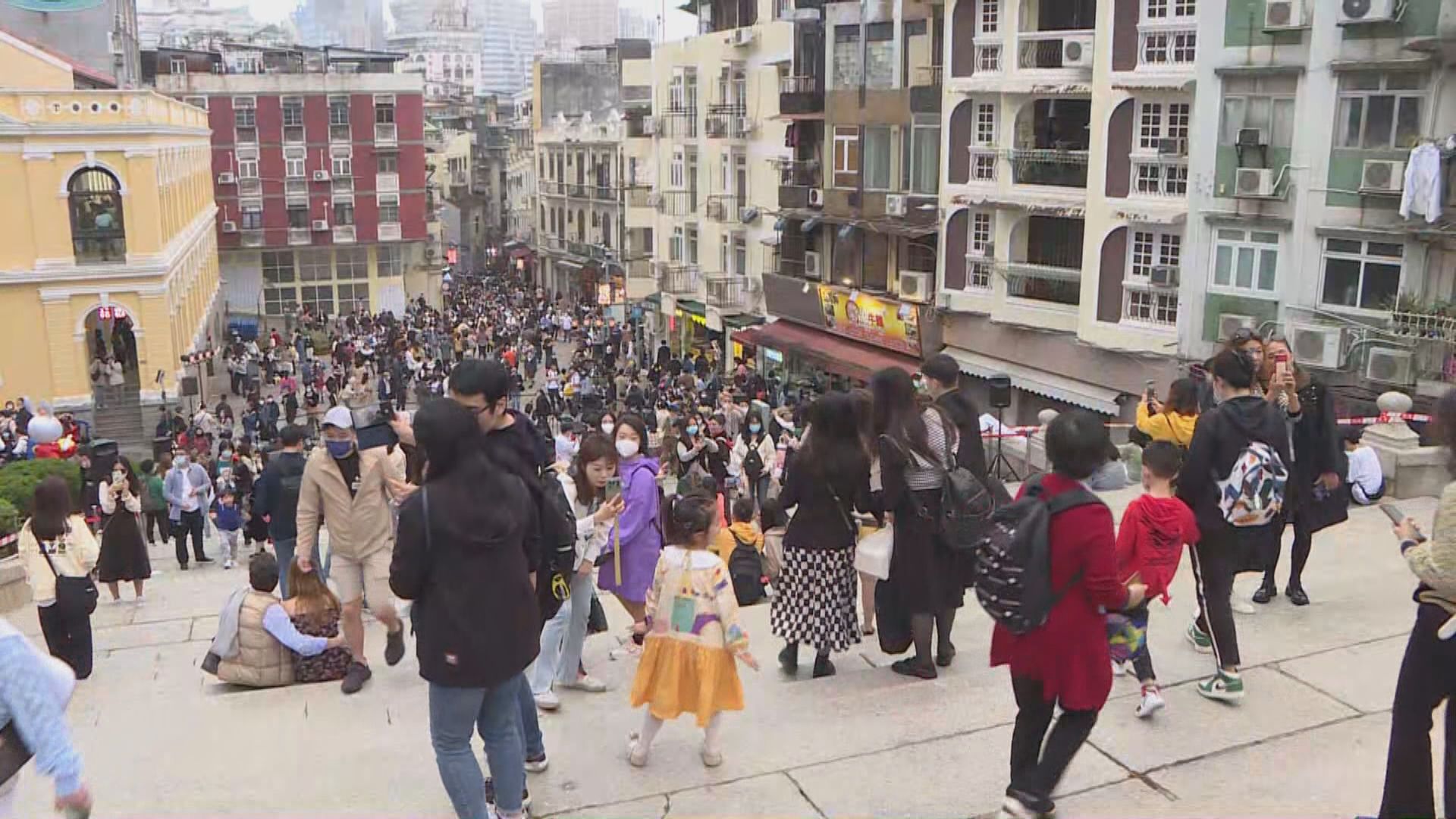 澳門明起取消戶外口罩令