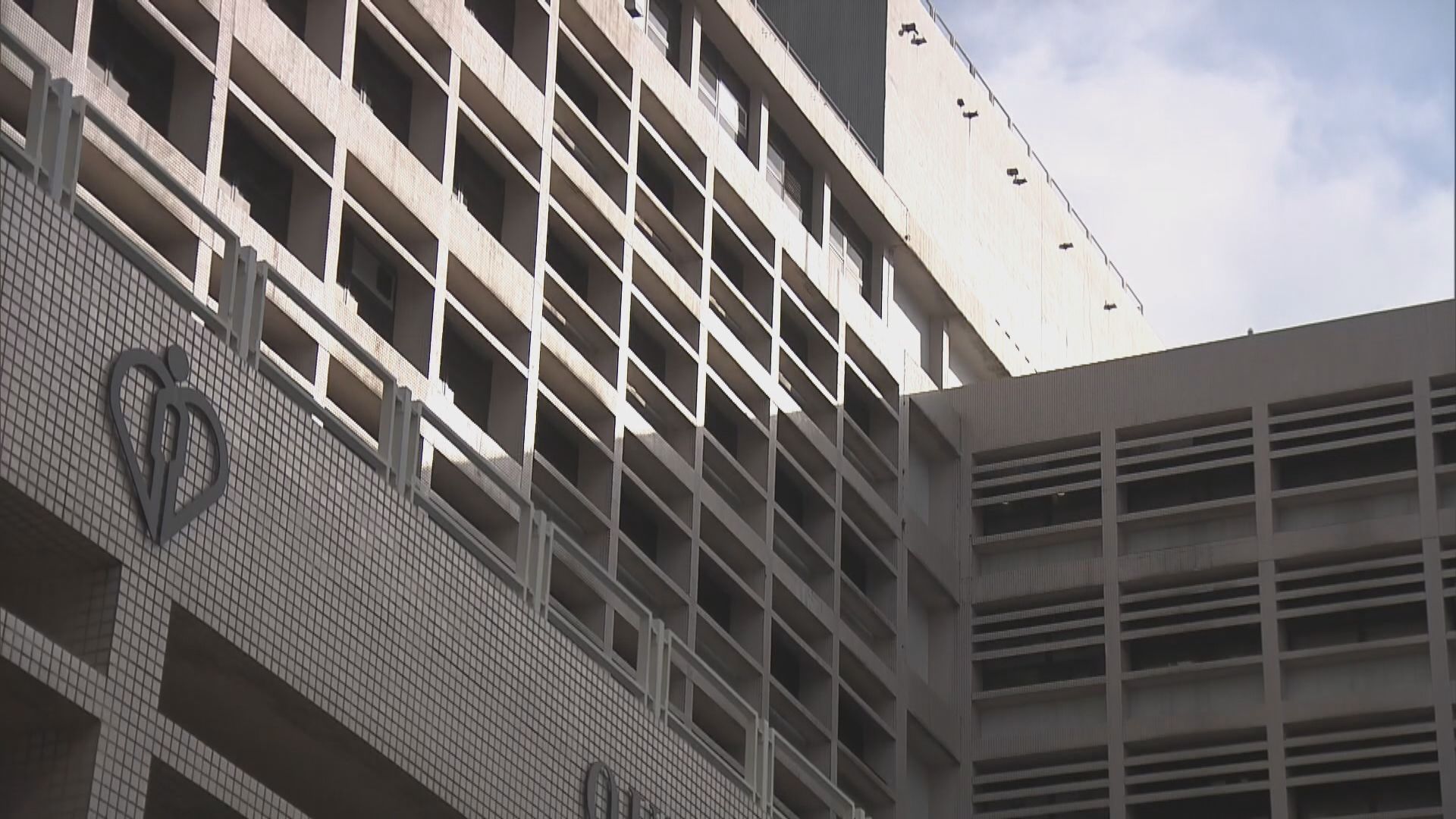 MIRROR演唱會意外受傷舞蹈員李啟言料下周末可拆除頸箍