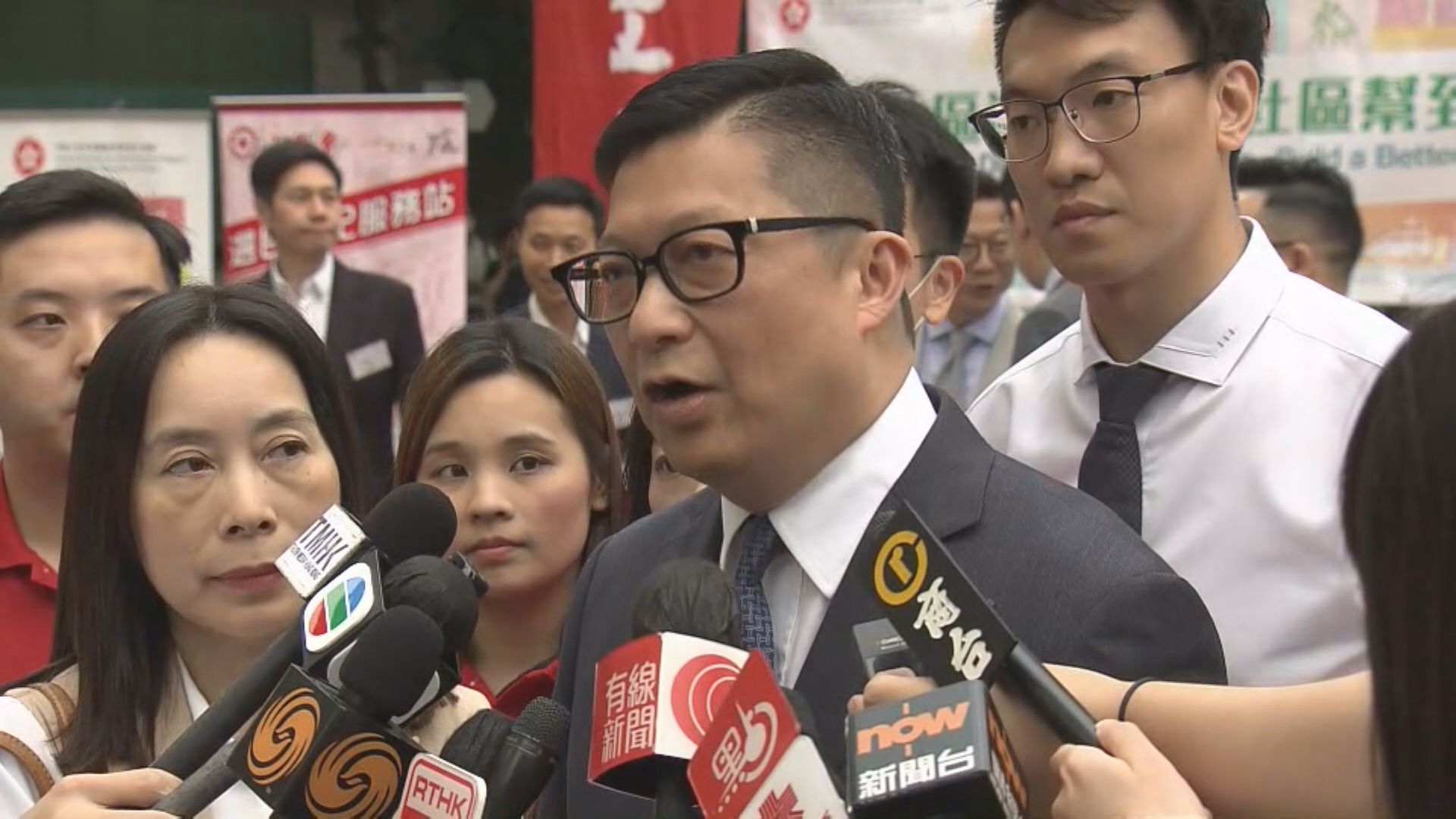 明報《尊子漫畫》周日起停刊 鄧炳強：編輯不想有人利用平台煽動市民