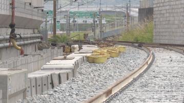 東涌東站承建商疑用內地磚代替德國磚　港鐵責成總承辦商跟進並按時完工