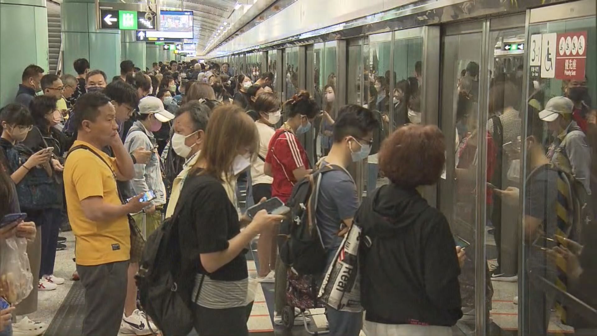 屯馬綫信號故障　港鐵指外來長鐵枝毀電線已報警處理