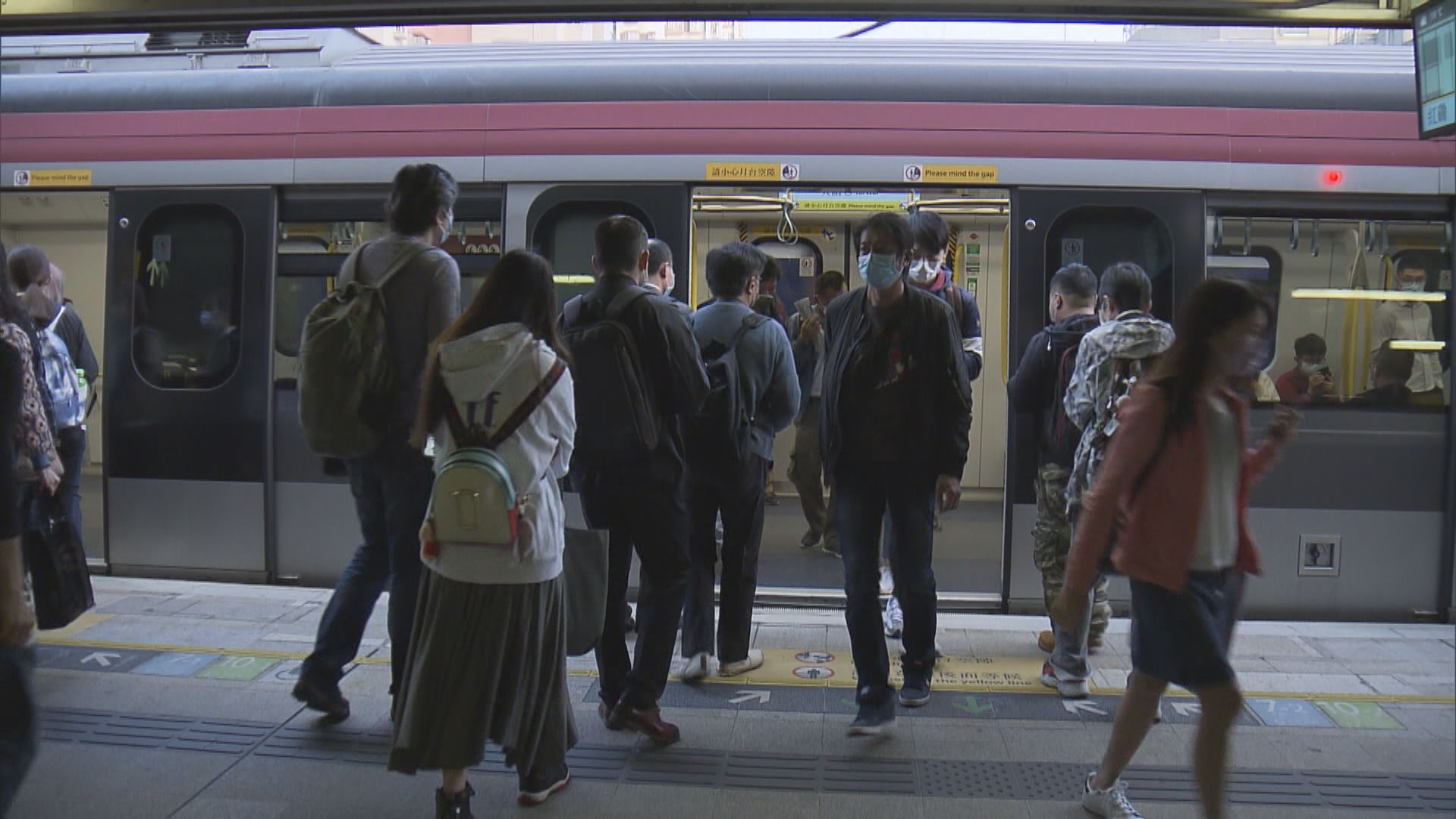 港鐵車費3.8%回贈延長至明年六月底　全月通及都會票不再提供折扣