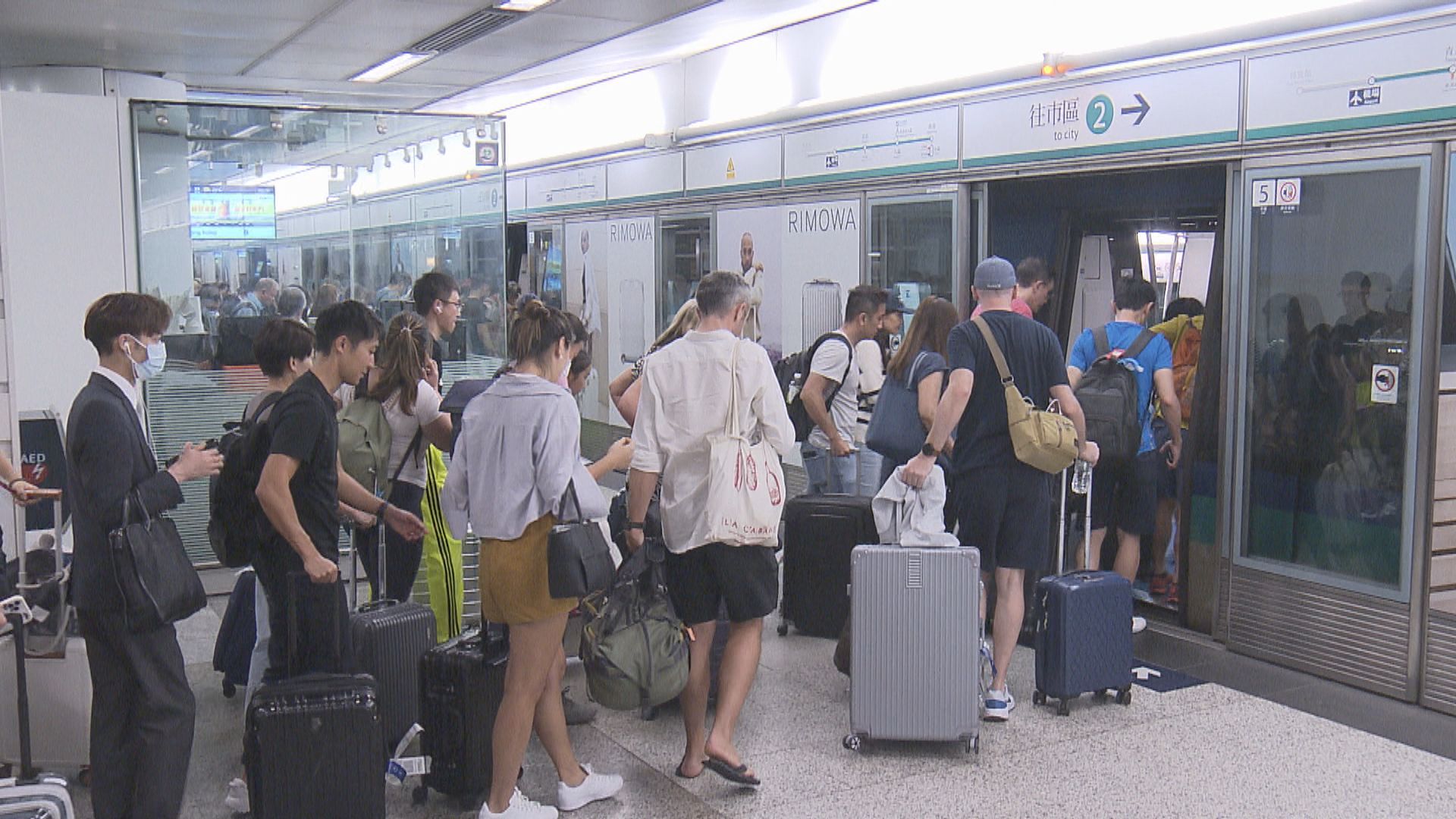 機場快綫加價9.4%　成人香港至機場八達通價加至$120