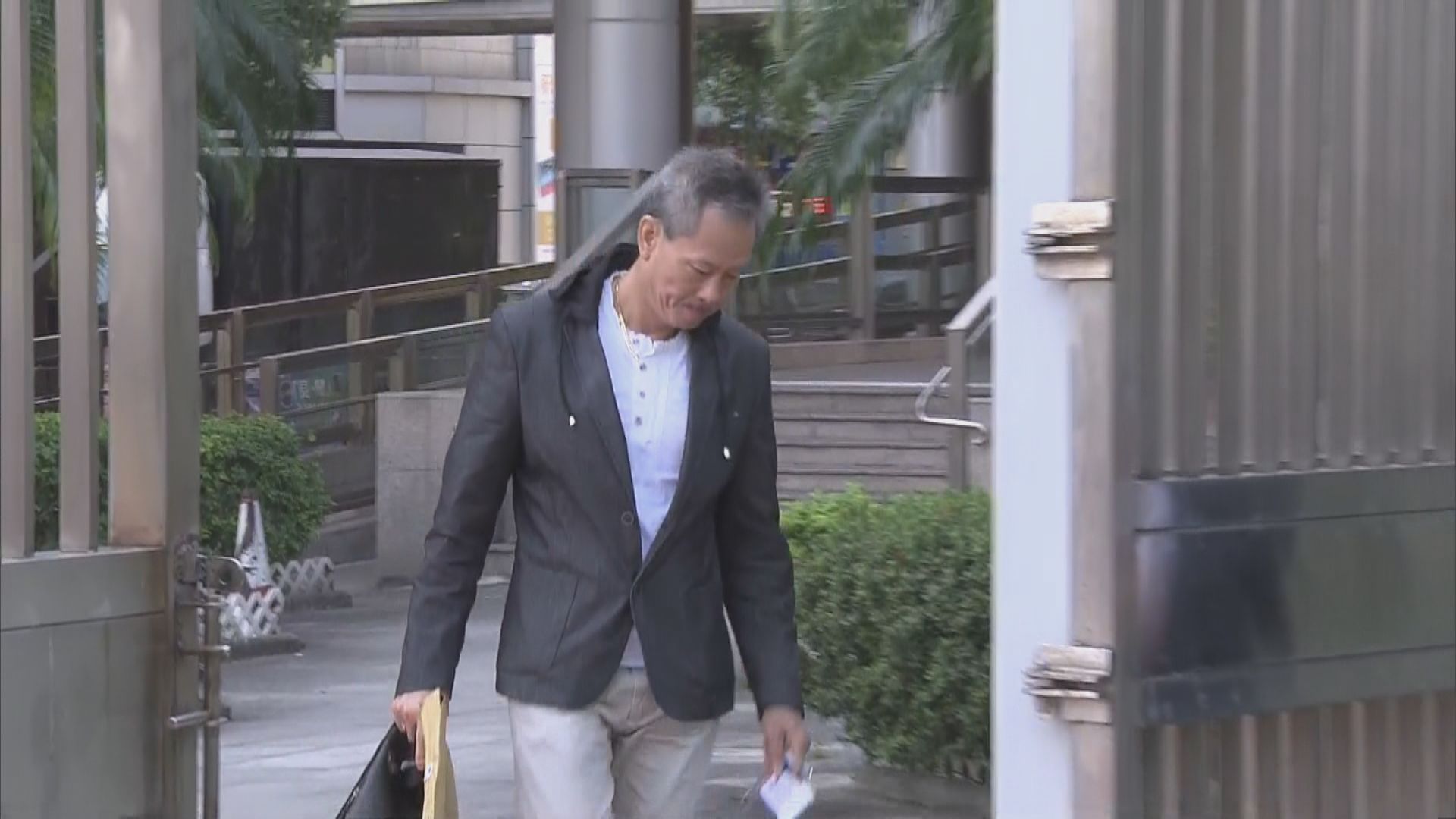 泛迅負責人指曾因工人剪鋼筋被警告