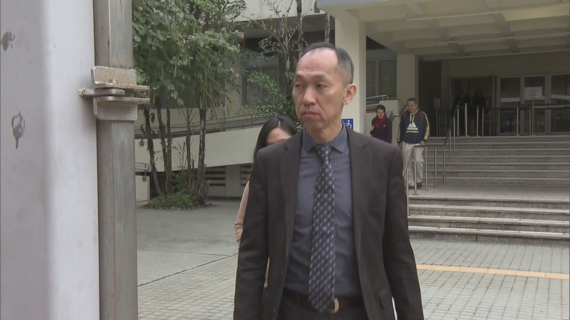 港鐵職員否認修改螺絲帽檢查清單日期