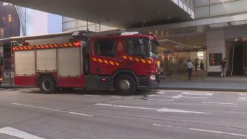 港島綫北角站有列車冷氣機件冒火花 乘客疏散