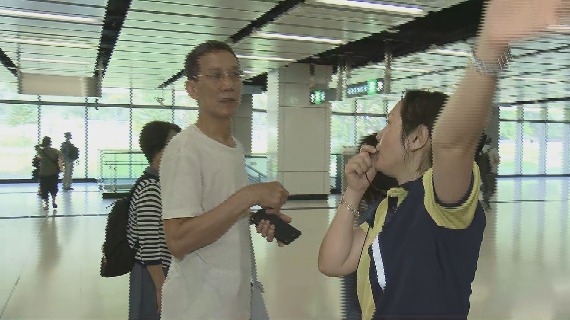 西鐵故障　美孚至柯士甸站一度停服務