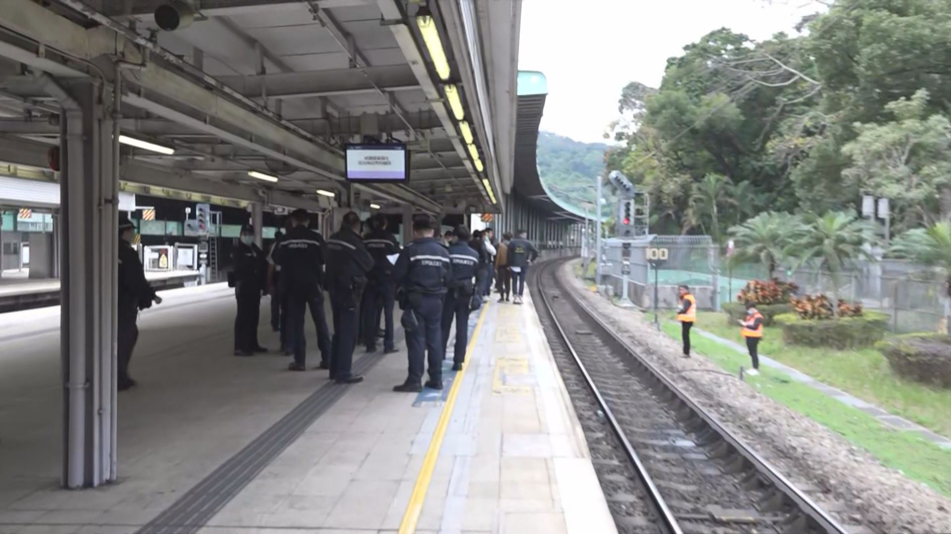 大埔墟站發現可疑物品　警方證實不是爆炸品