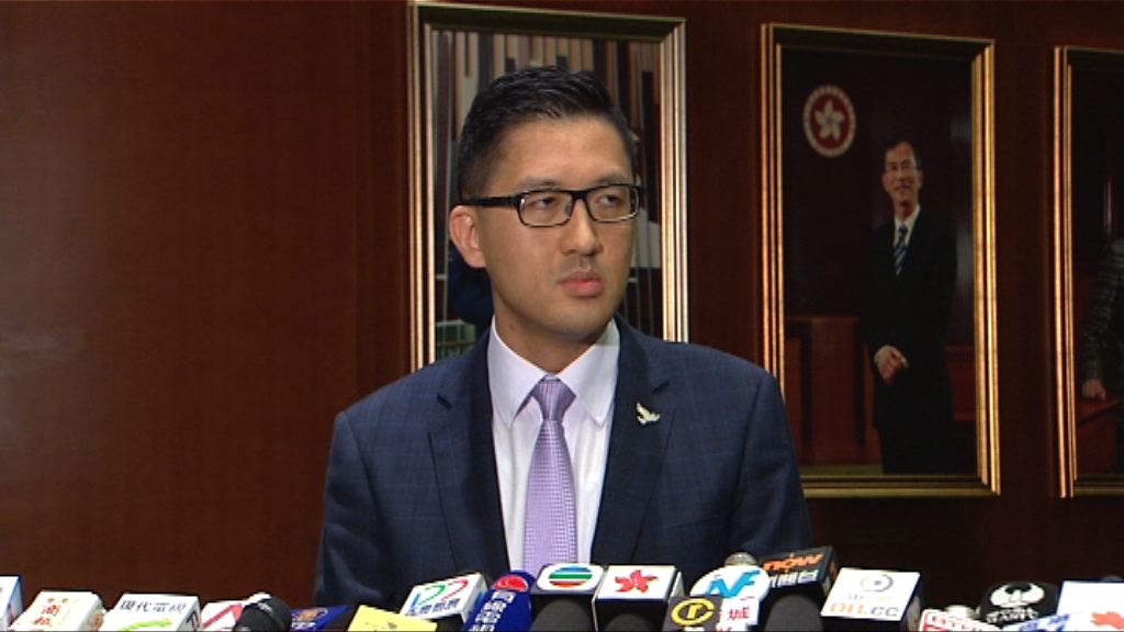 林卓廷斥港鐵未完全披露事實 