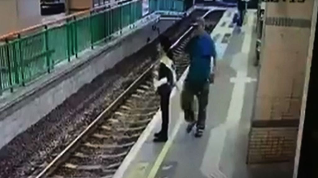 港鐵女工被推落路軌　涉案男子疑酒後犯案被捕